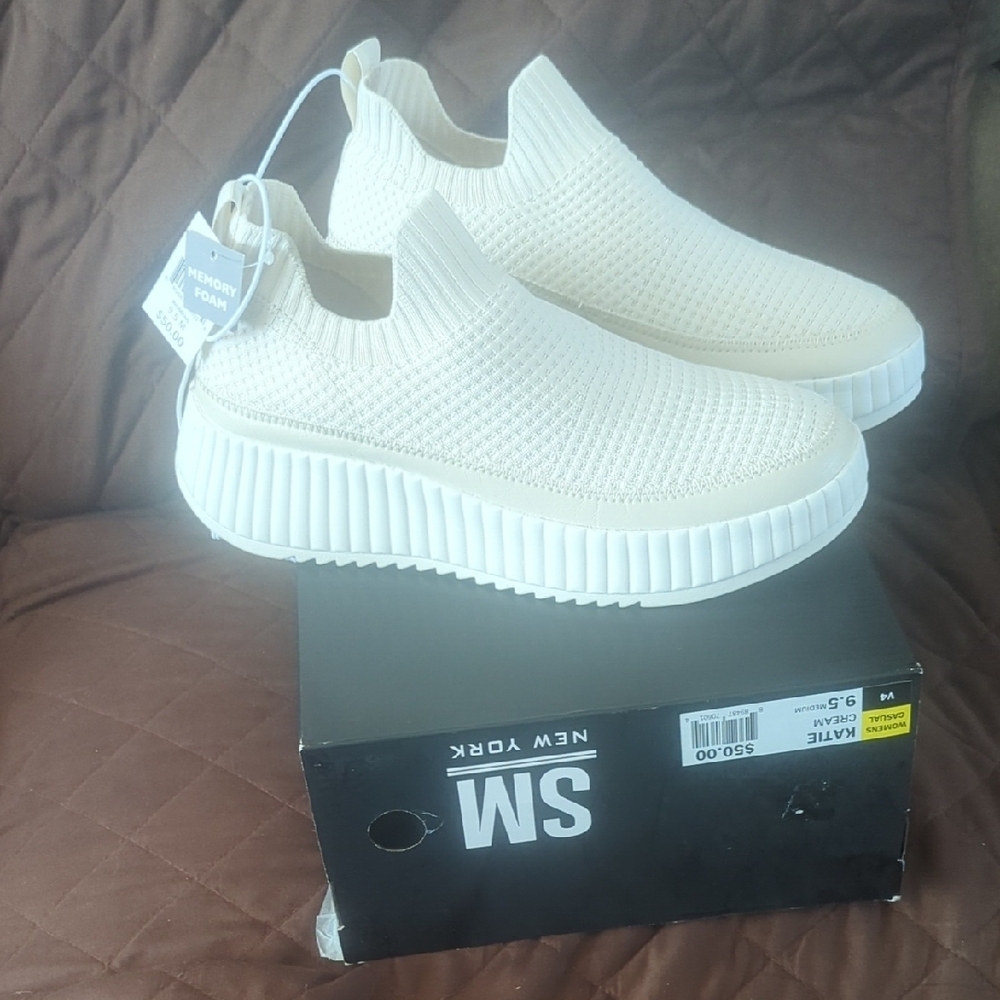 Steve Madden Beige Knit Slip-On Sneakers